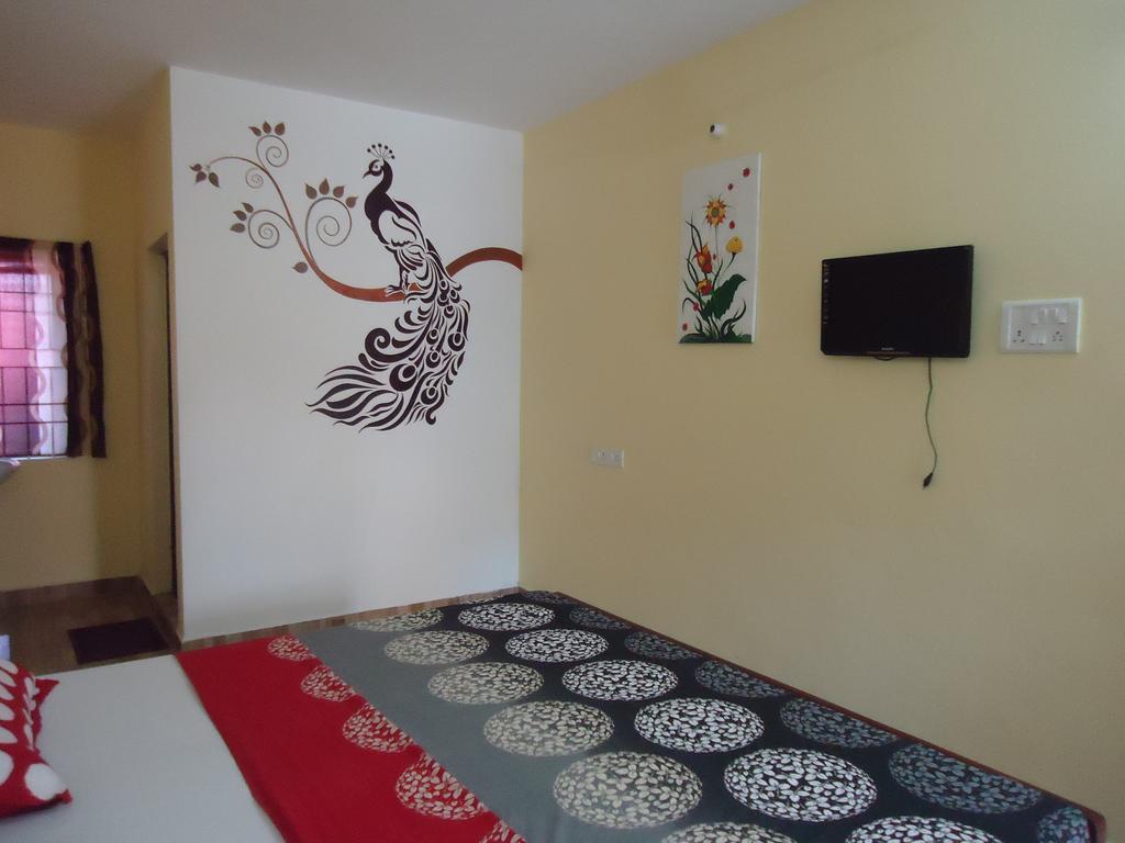 Silver Moon Guest House Mahabalipuram Room photo