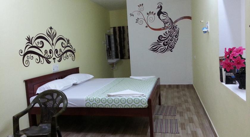 Silver Moon Guest House Mahabalipuram Room photo