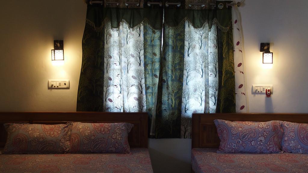 Silver Moon Guest House Mahabalipuram Exterior photo